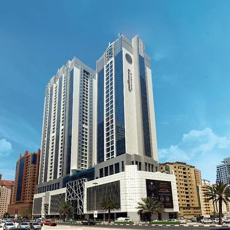 Pullman Sharjah Hotel Exterior photo The Ritz-Carlton, Dubai