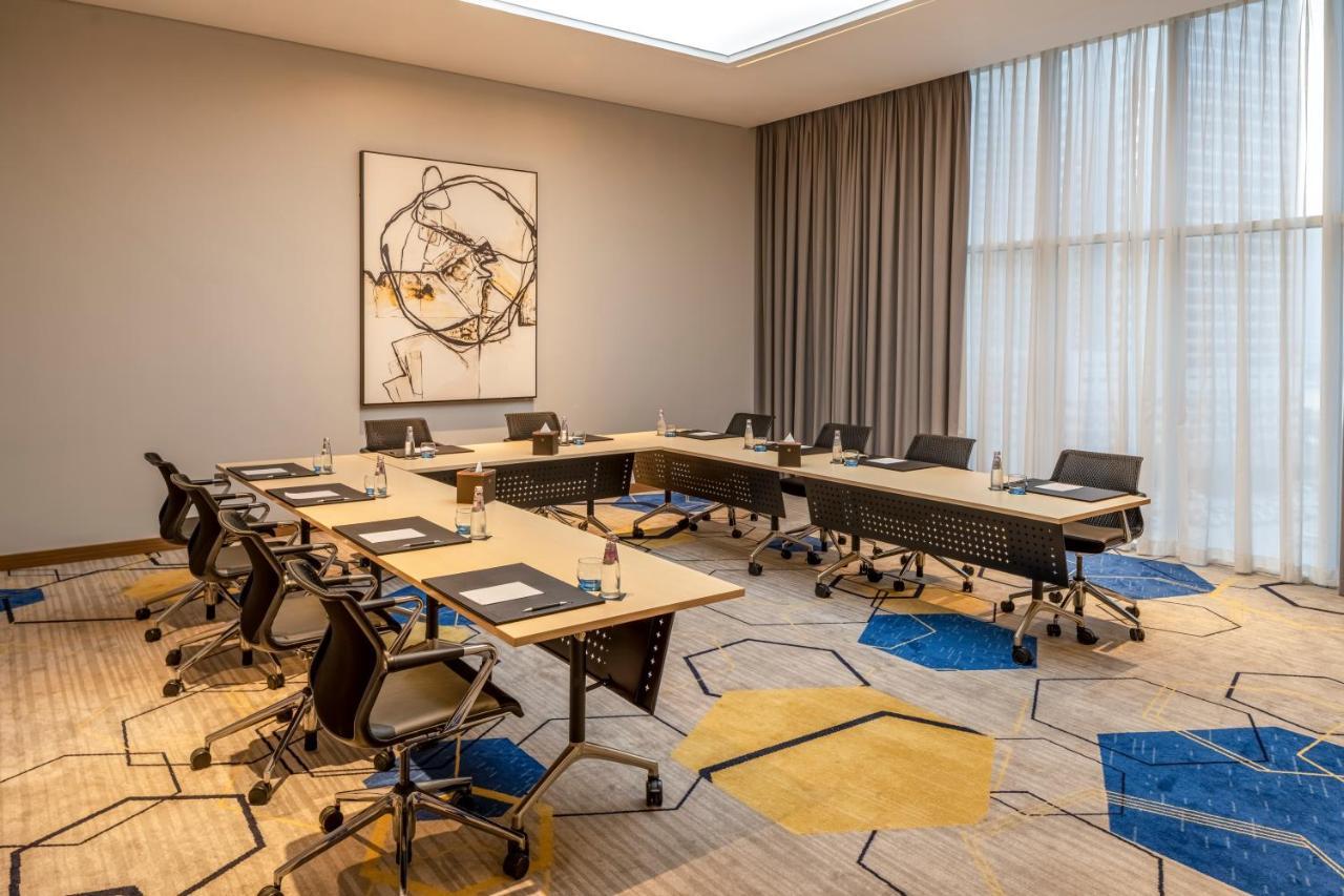 Pullman Sharjah Hotel Exterior photo Meeting room